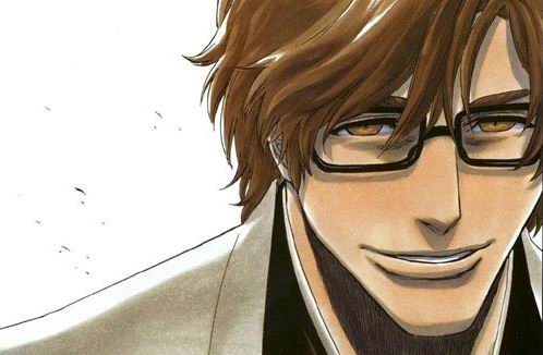 【五番队】 队长 蓝染惣右介 

生日：5月29日  
身高：186cm 体重：74kg 
五番队队长 
看似温和、稳重、亲切，被暗杀之事充满谜团。 
实际上是他自导自演，一切都是为了夺取露琪亚体内的”崩玉”。 
似乎无所惧怕，对任何事都胸有成竹。大魔王的气息令人不寒而栗。 

斩魄刀：镜花水月 
发动语：砕けろ 镜花水月  
完全催眠，可以支配人的感官，让人接受被改变事物的外型、质量、触感、气味