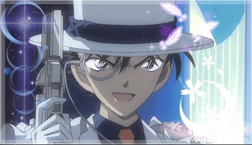 Top 11 黑羽快斗
争议要开始了（快粉恐怕要喷了），声明一下，作为本ID的持有者，我很惭愧的没看过几集《魔术快斗》，所以这里对快斗枪法的评价仅限于《名侦探柯南》中的表现。几乎不用真子弹，手枪打出的都是扑克牌，M10中的扫射只为震慑歹徒加耗光子弹。精彩表现有，用扑克牌打断钟楼上的幕布脱逃，算是和工藤新一的PK；M3中用扑克牌打飞史考兵的手枪救柯南一命；打中小五郎皮带害小五郎内裤走光……
但是排行10名开外主要是用真枪射击次数太少，说服力不明显，将来如果和组织正面对决，可能会有表现吧……