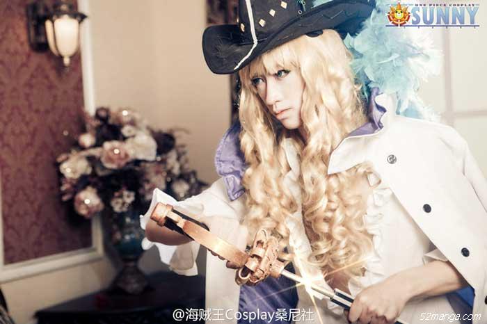 当红白马卡文迪许Cosplay