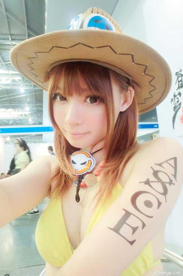 海贼王女版火拳艾斯Cosplay4