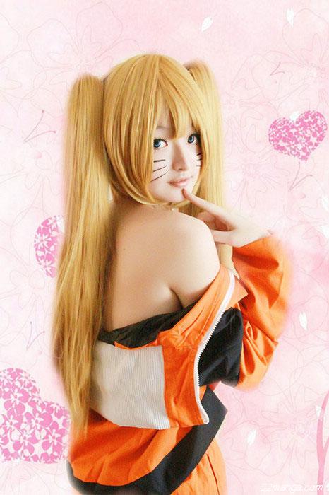 鸣人的色诱之术，Coser很专业呀