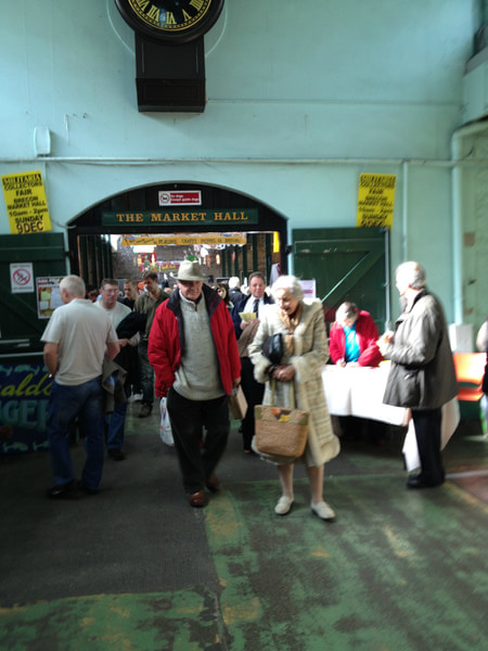 蓝卡游当地的乡村集市www.52manga.com